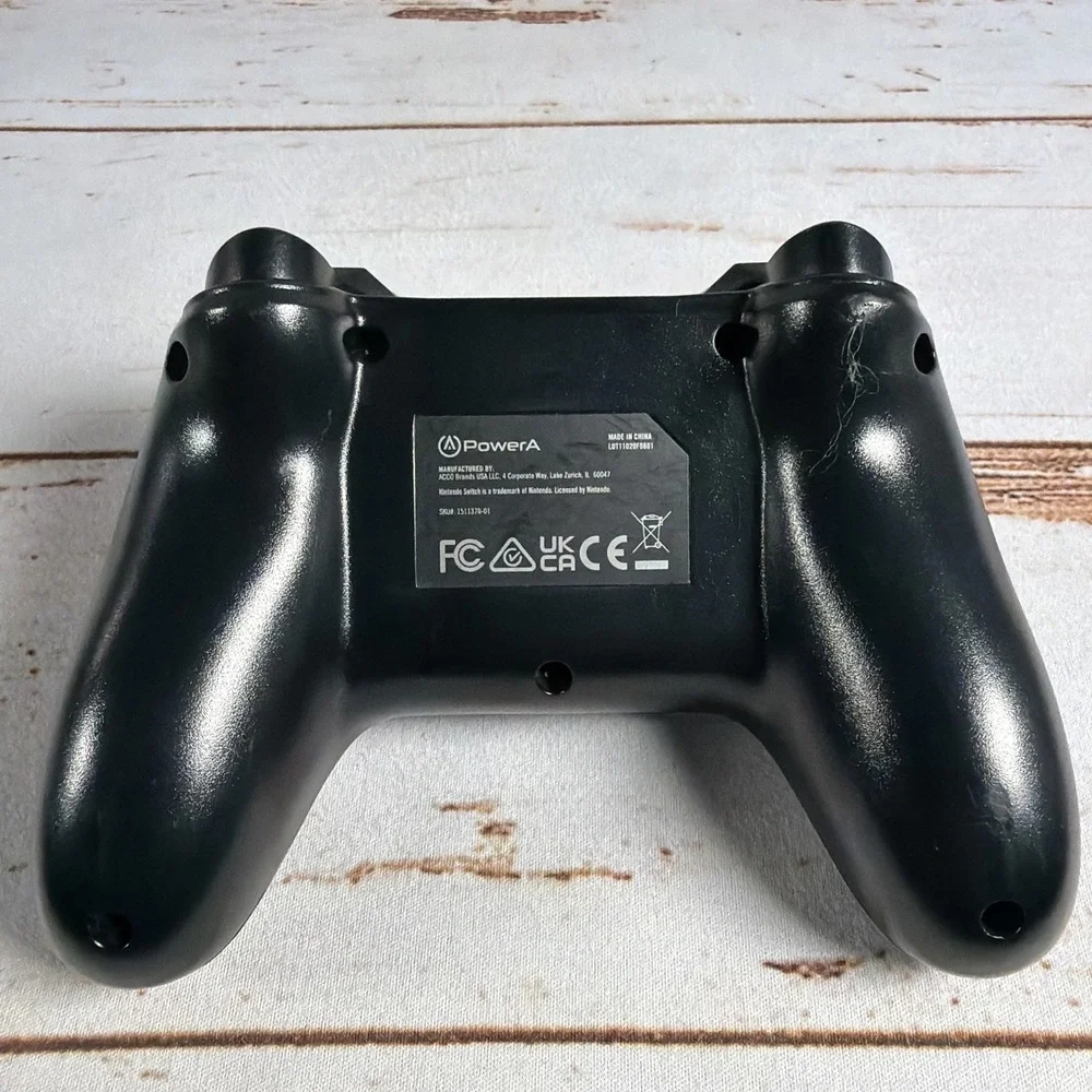 PowerA Wired Controller for Nintendo Switch Black Used No Cable